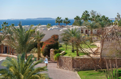 Reef Oasis Beach Resort