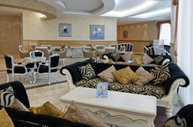 Marina Royal Palace