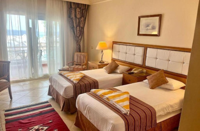 Continental Plaza Beach ' Aqua Park Resort