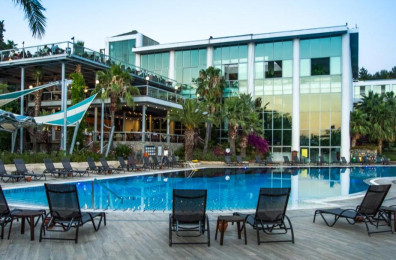 Pine Bay Holiday Resort