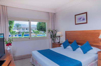 Continental Plaza Beach ' Aqua Park Resort