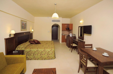Euronapa Hotel ' Apartments