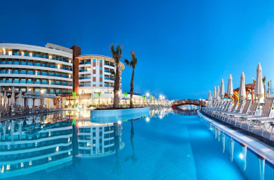 Aquasis De Luxe Resort ' Spa