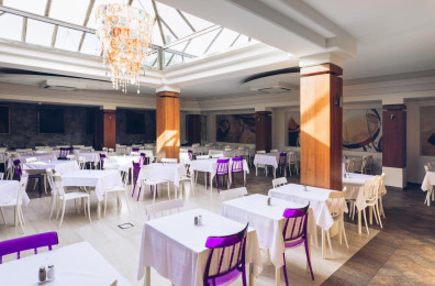 Slovenska Plaza Hotel